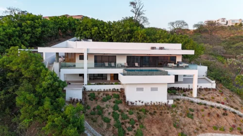Casa Blanca Remanso Punta Diamante