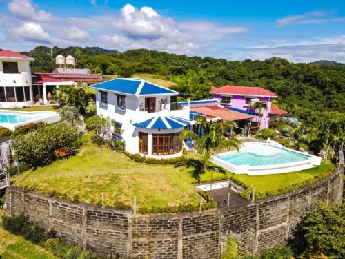 Casa Manzanillo
