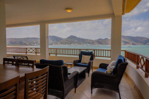 Condo 601C, Beachfront in Town